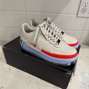 WOMANS AIR FORCE 1 JESTER XX